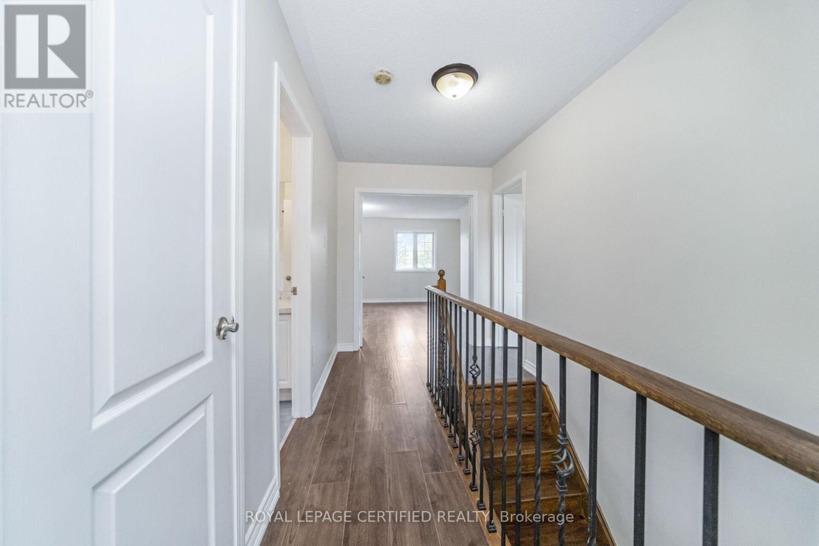 76 Saddleback Square, Brampton, Ontario  L6X 4T9 - Photo 12 - W12485972