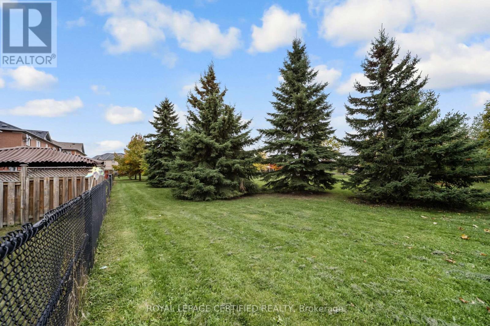 76 Saddleback Square, Brampton, Ontario  L6X 4T9 - Photo 20 - W12485972