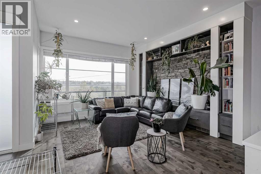 701 13a Street Ne, Calgary, Alberta  T2E 4S4 - Photo 3 - A2257975