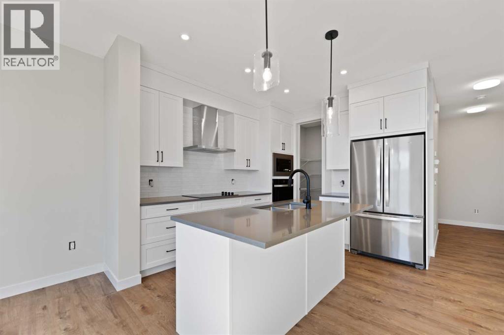 496 Lewisburg Place Ne, Calgary, Alberta  T3P 2N6 - Photo 3 - A2266211