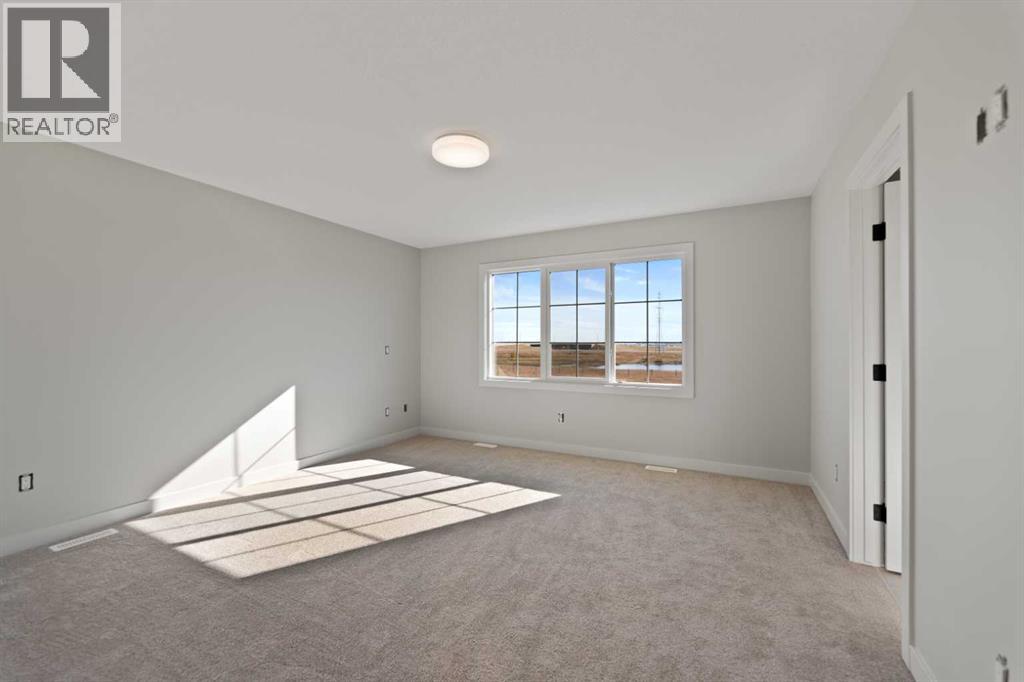 496 Lewisburg Place Ne, Calgary, Alberta  T3P 2N6 - Photo 12 - A2266211