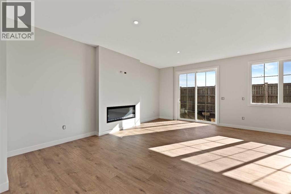 496 Lewisburg Place Ne, Calgary, Alberta  T3P 2N6 - Photo 8 - A2266211