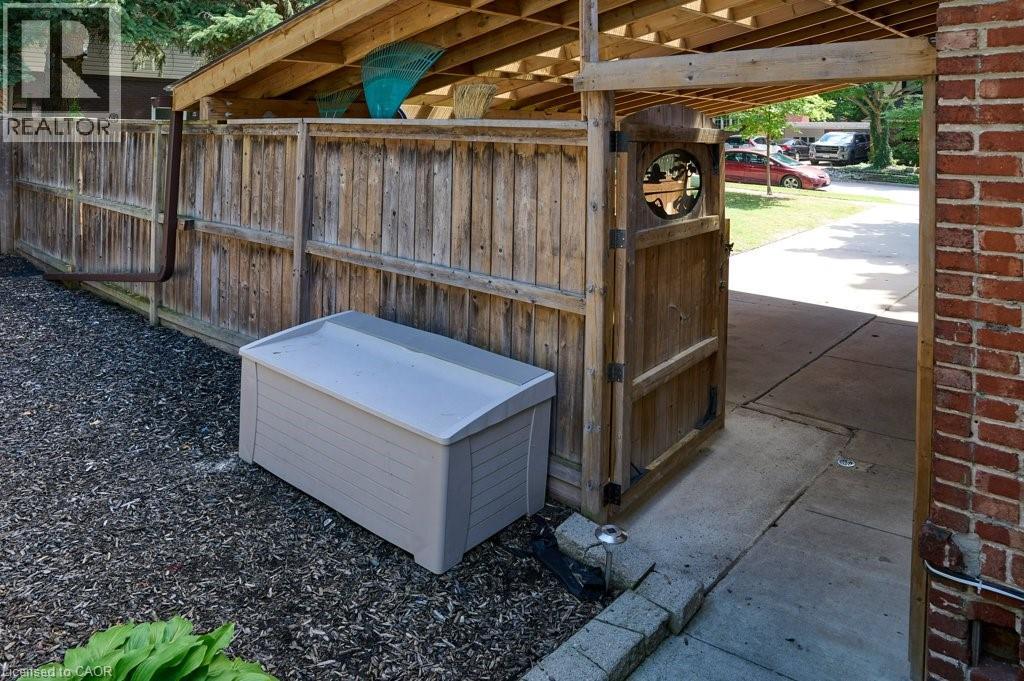 120 Wood Street, Kitchener, Ontario  N2G 2H8 - Photo 5 - 40782484