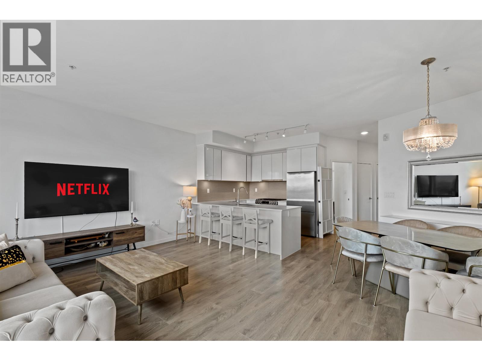 505 725 Marine Drive, North Vancouver, British Columbia  V7M 0G2 - Photo 3 - R3062427