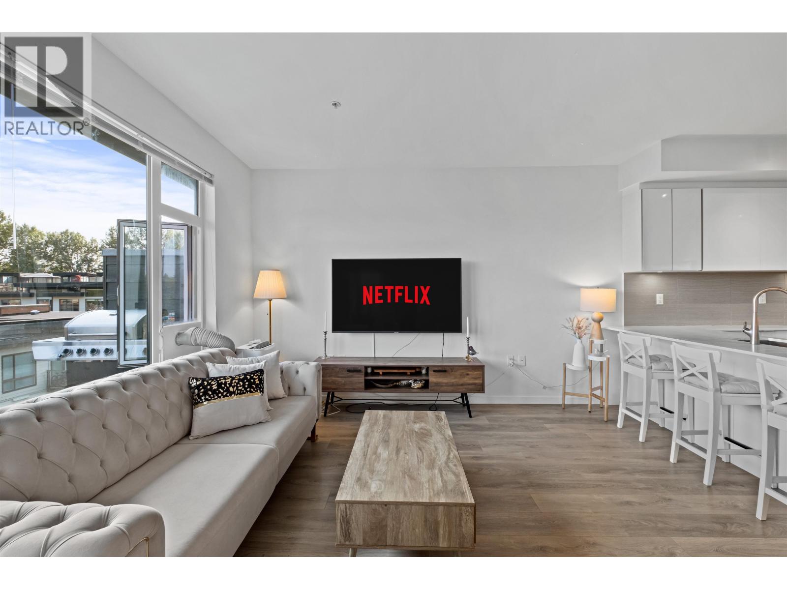 505 725 Marine Drive, North Vancouver, British Columbia  V7M 0G2 - Photo 4 - R3062427