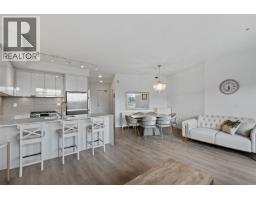 505 725 MARINE DRIVE