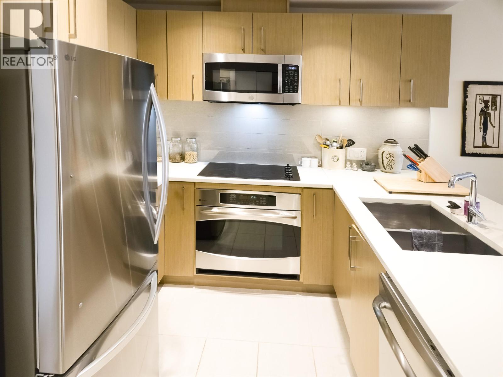 218 5983 Gray Avenue, Vancouver, British Columbia  V6S 0G8 - Photo 8 - R3062432