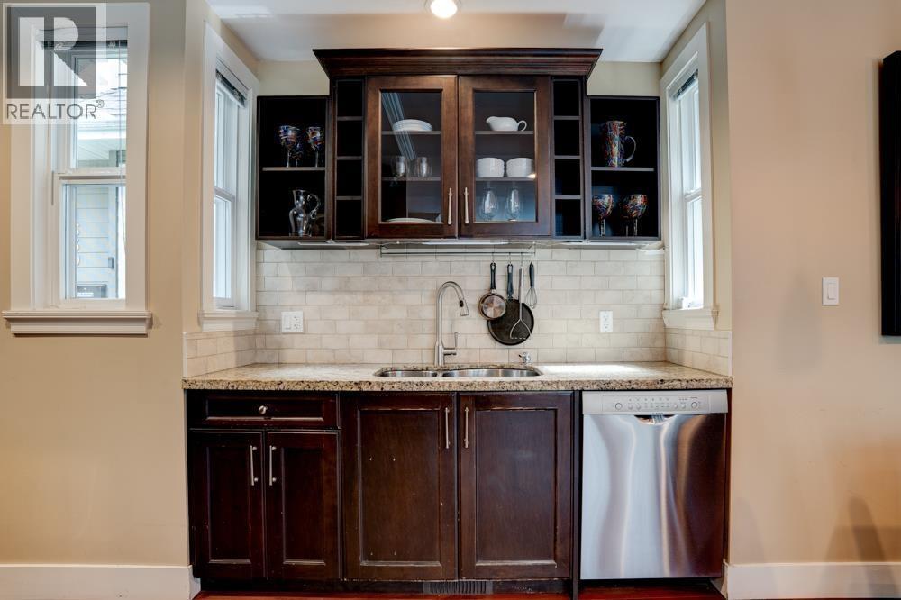 1626 St. Andrews Avenue, North Vancouver, British Columbia  V7L 3L6 - Photo 12 - R3062435