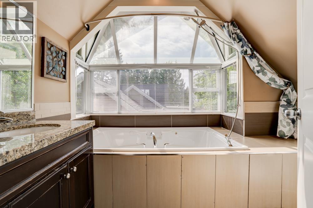 1626 St. Andrews Avenue, North Vancouver, British Columbia  V7L 3L6 - Photo 18 - R3062435