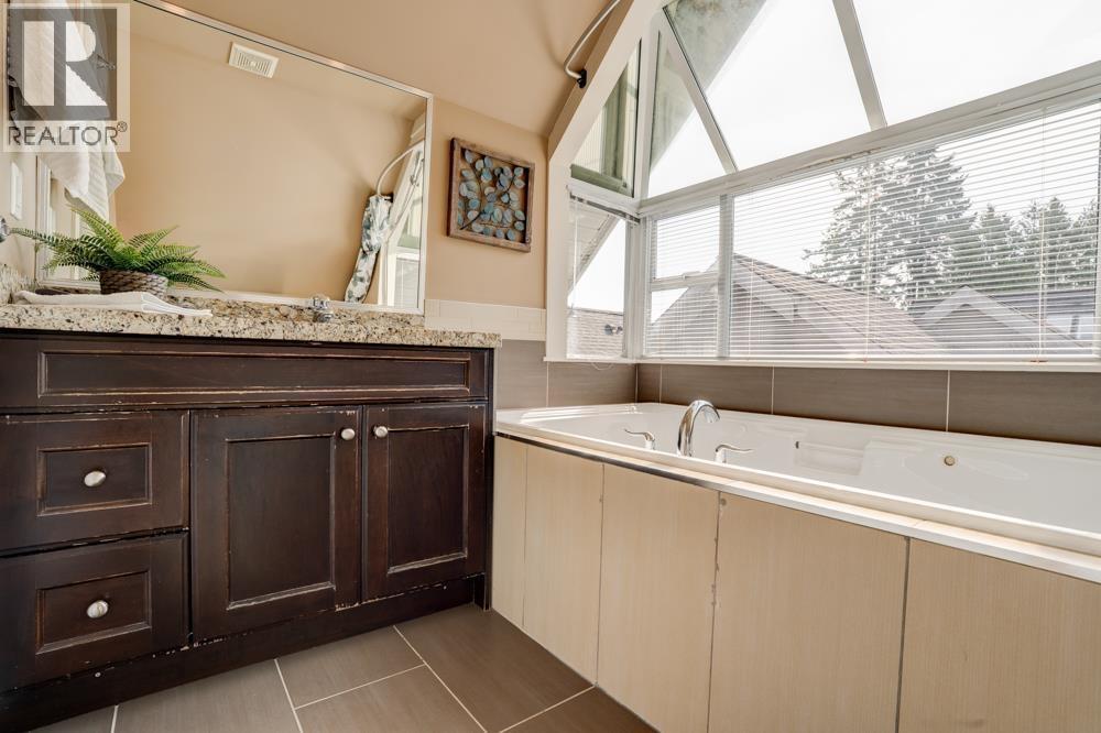 1626 St. Andrews Avenue, North Vancouver, British Columbia  V7L 3L6 - Photo 19 - R3062435