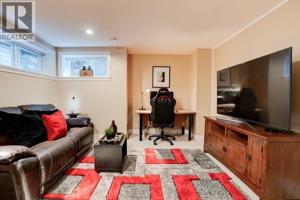 1626 St. Andrews Avenue, North Vancouver, British Columbia  V7L 3L6 - Photo 32 - R3062435