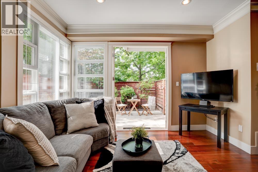 1626 St. Andrews Avenue, North Vancouver, British Columbia  V7L 3L6 - Photo 7 - R3062435