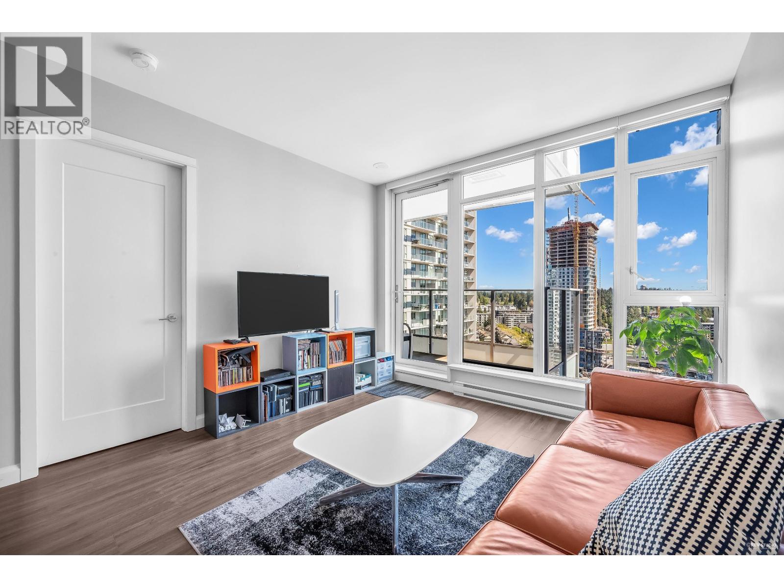 2508 520 Como Lake Avenue, Coquitlam, British Columbia  V3J 0E8 - Photo 2 - R3062450