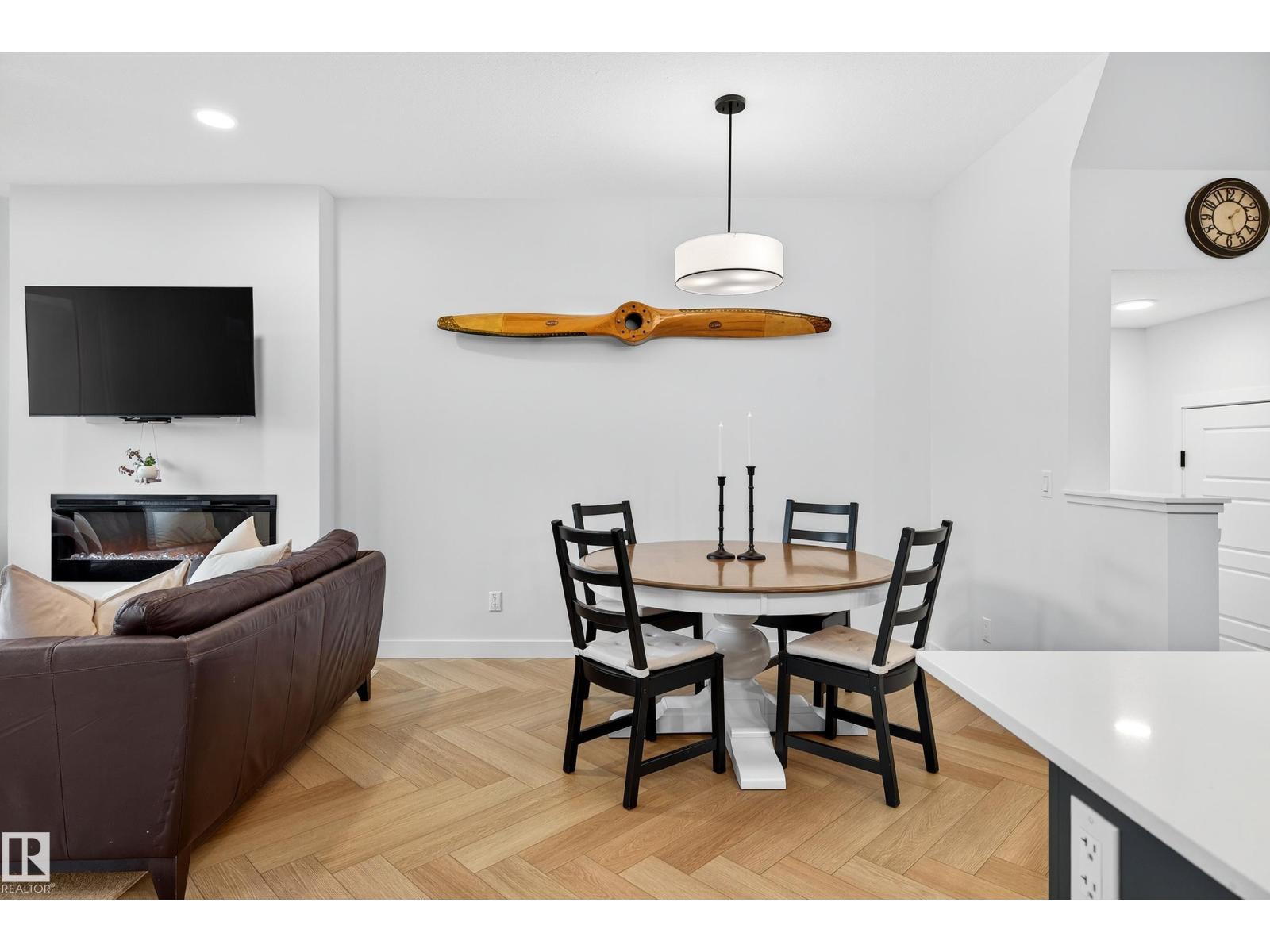 3847 Chrustawka Pl Sw, Edmonton, Alberta  T6W 4M9 - Photo 16 - E4463767