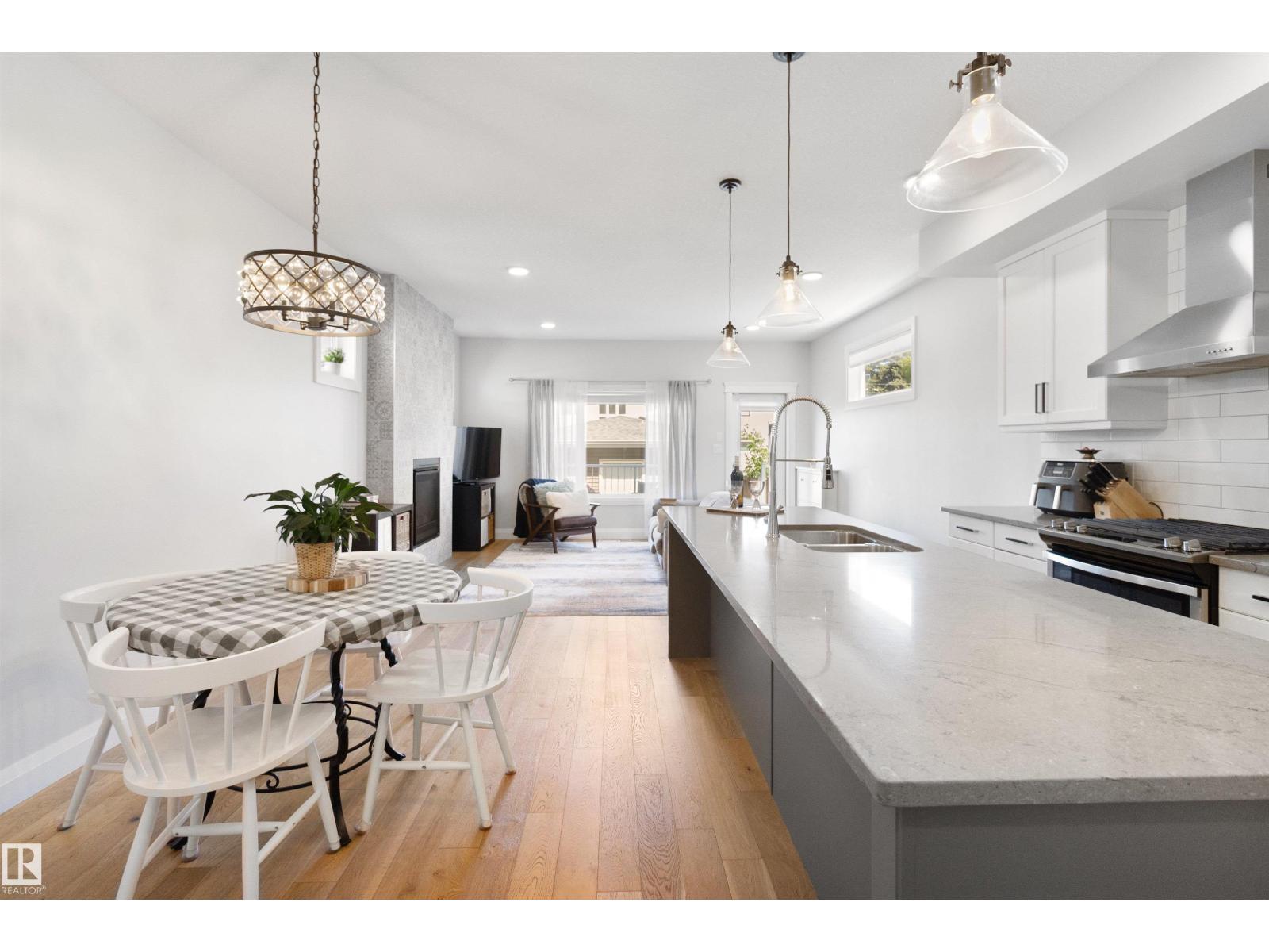 8534 81 Av Nw, Edmonton, Alberta  T6C 0W4 - Photo 6 - E4463768