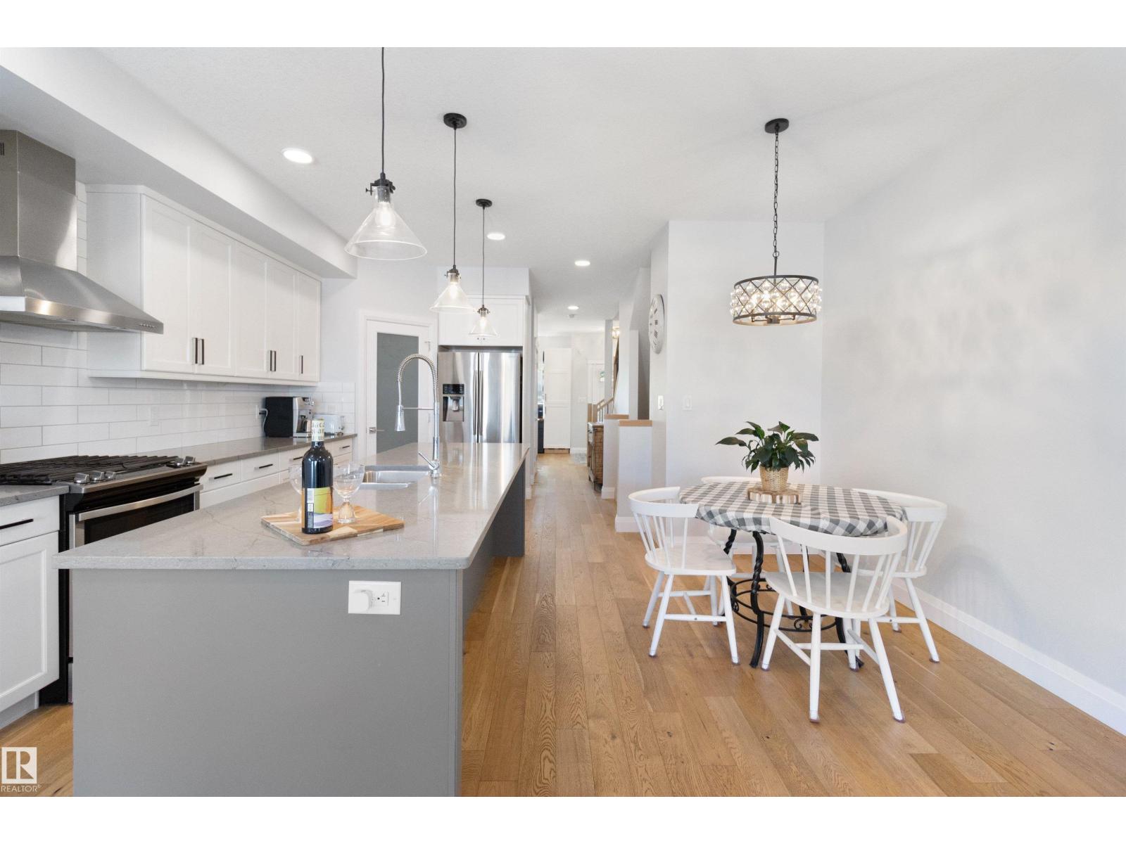 8534 81 Av Nw, Edmonton, Alberta  T6C 0W4 - Photo 9 - E4463768