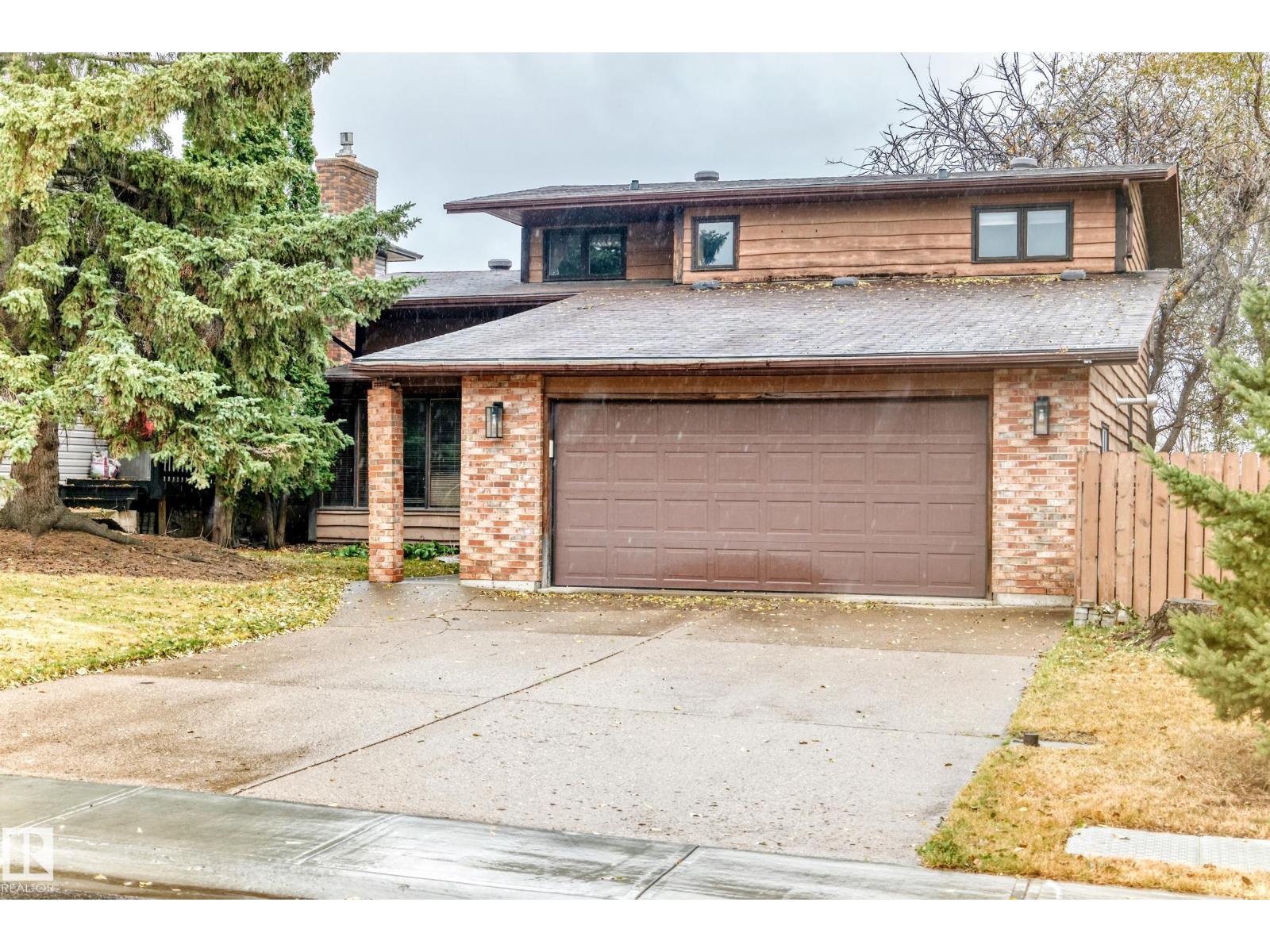 52 Woodstock Dr, Sherwood Park, Alberta  T8A 4C3 - Photo 2 - E4463770