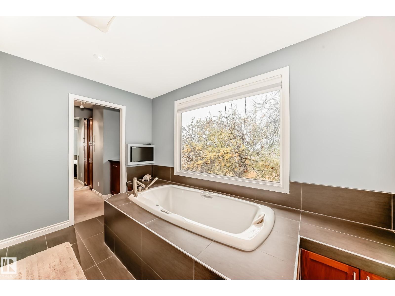 52 Woodstock Dr, Sherwood Park, Alberta  T8A 4C3 - Photo 36 - E4463770