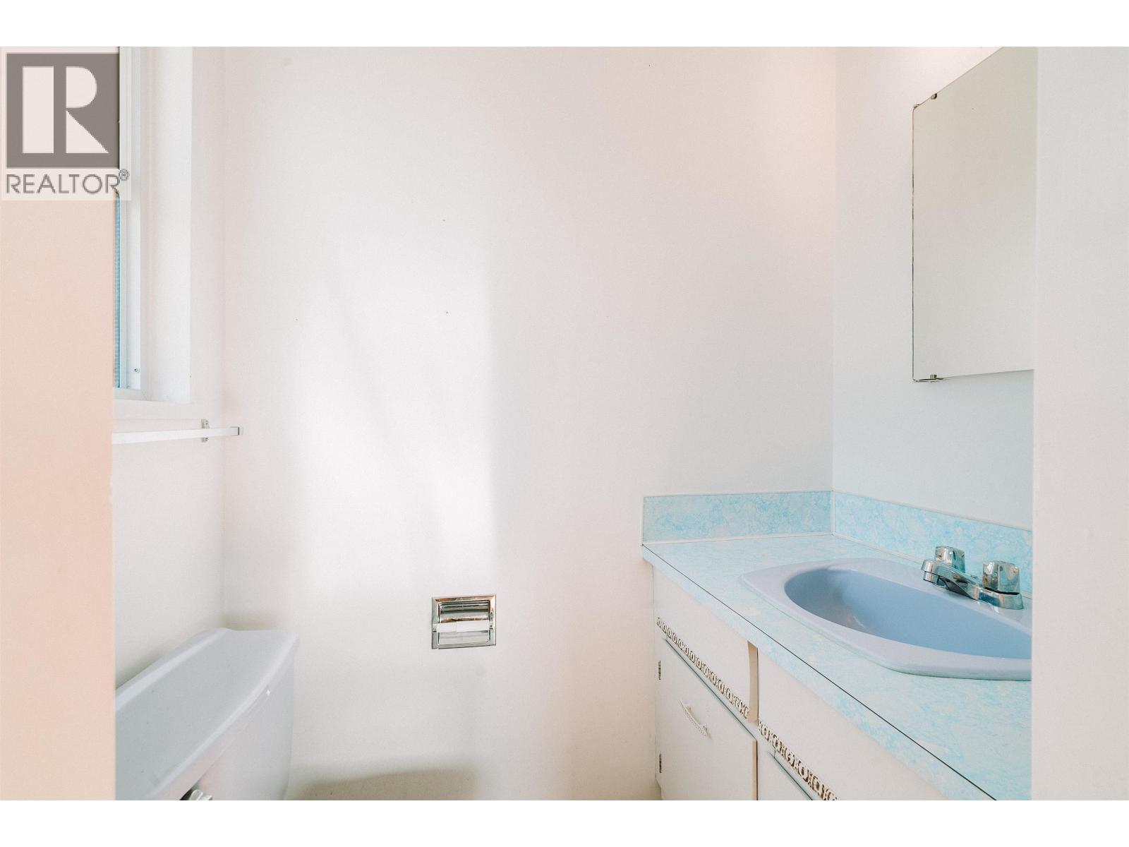 2618 W 15th Avenue, Vancouver, British Columbia  V6K 2Z5 - Photo 19 - R3062473