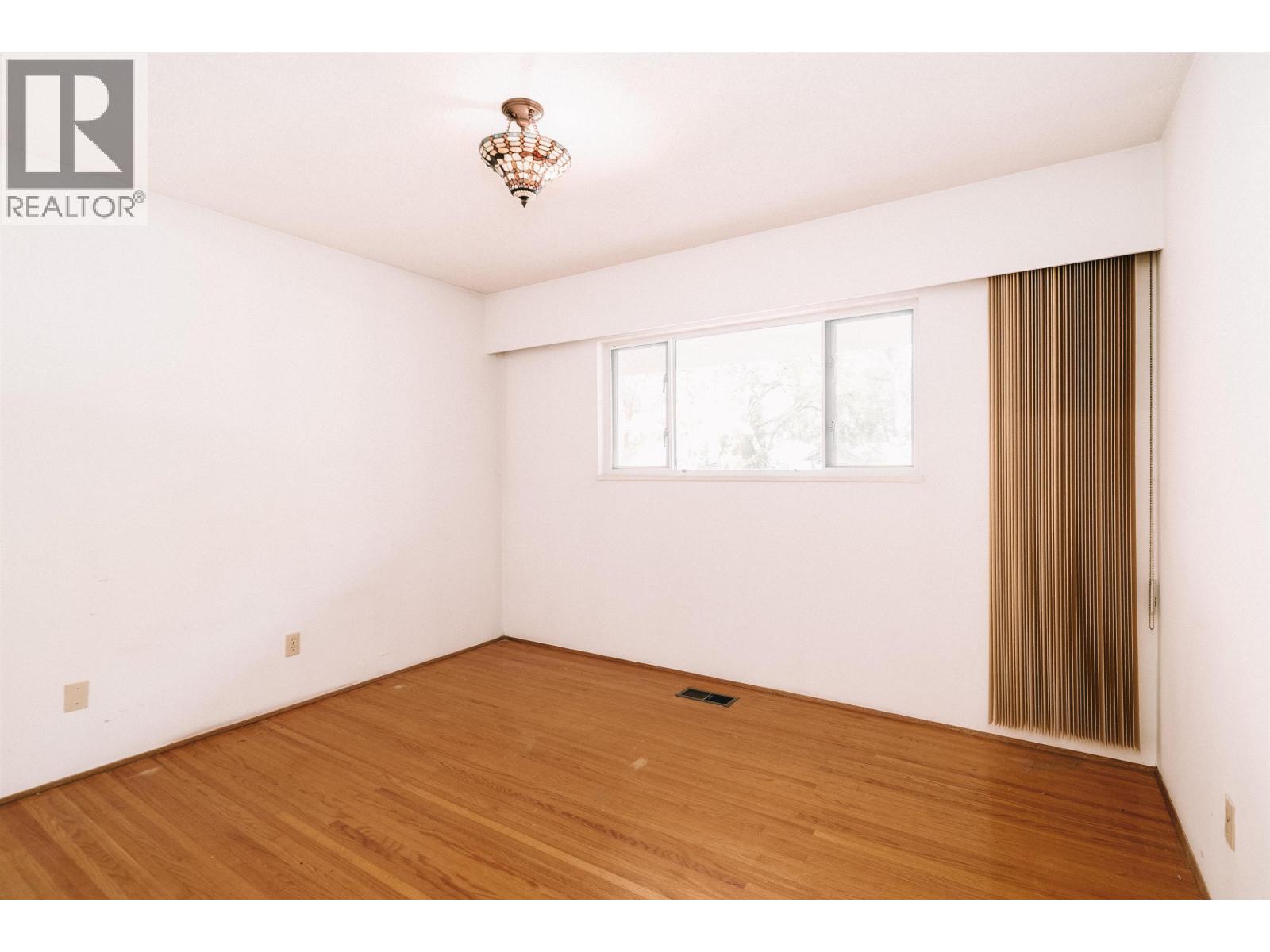 2618 W 15th Avenue, Vancouver, British Columbia  V6K 2Z5 - Photo 24 - R3062473