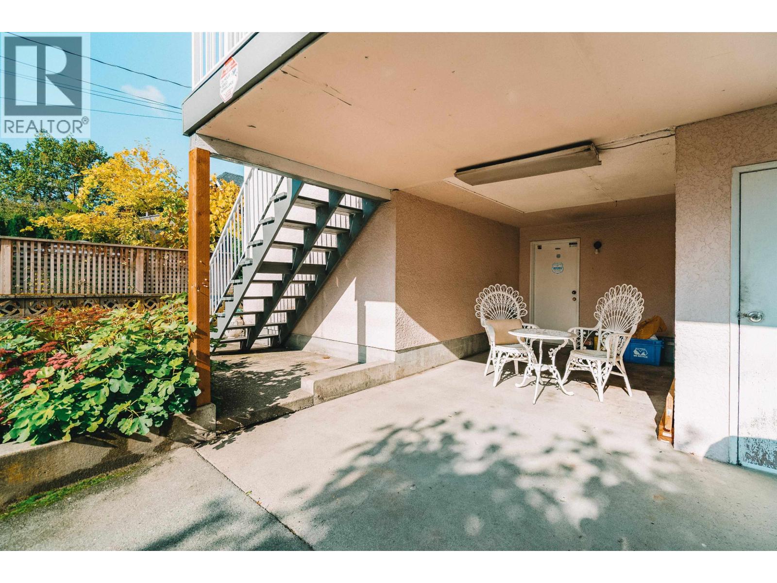 2618 W 15th Avenue, Vancouver, British Columbia  V6K 2Z5 - Photo 33 - R3062473