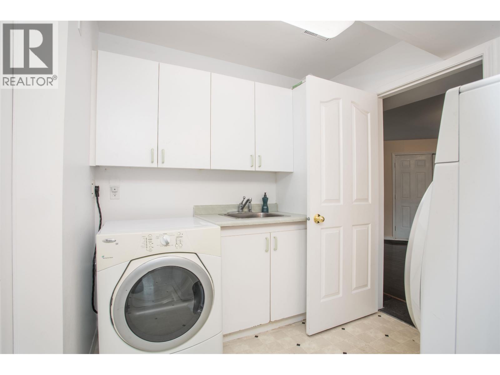 1005 Alderson Avenue, Coquitlam, British Columbia  V3K 1V8 - Photo 30 - R3062477