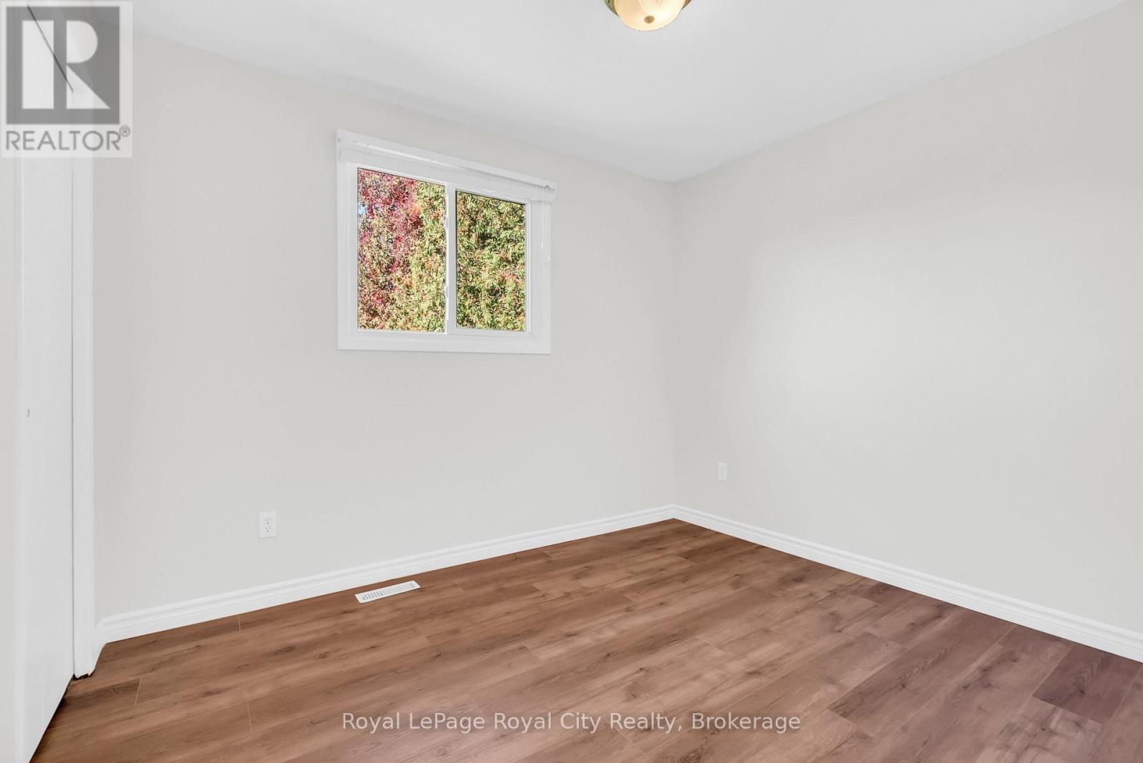 56 Forest Drive, Brant, Ontario  N3L 3L9 - Photo 25 - X12483759