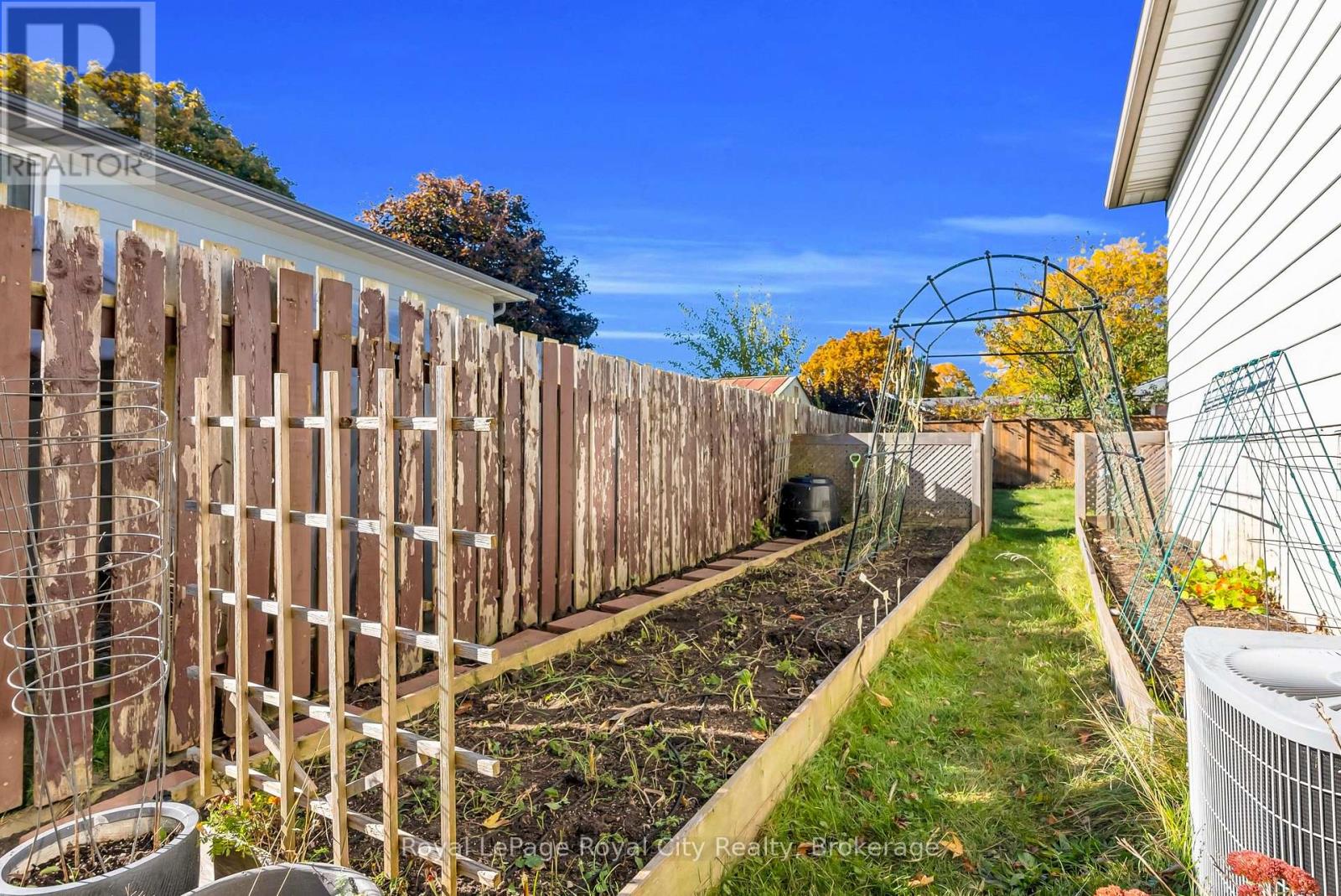 56 Forest Drive, Brant, Ontario  N3L 3L9 - Photo 41 - X12483759