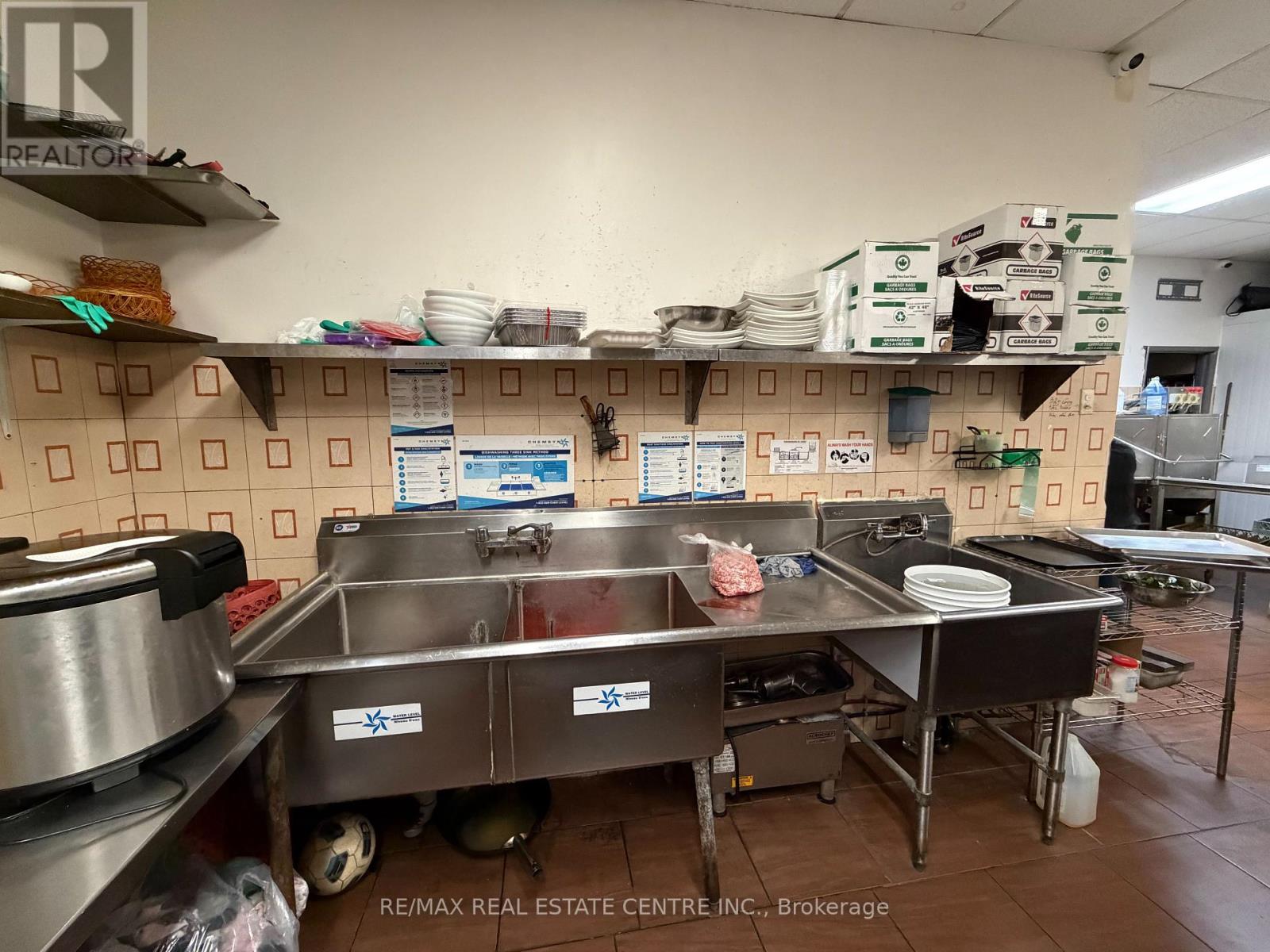 103a - 265 King George Road, Brantford, Ontario  N3R 6Y1 - Photo 24 - X12485866