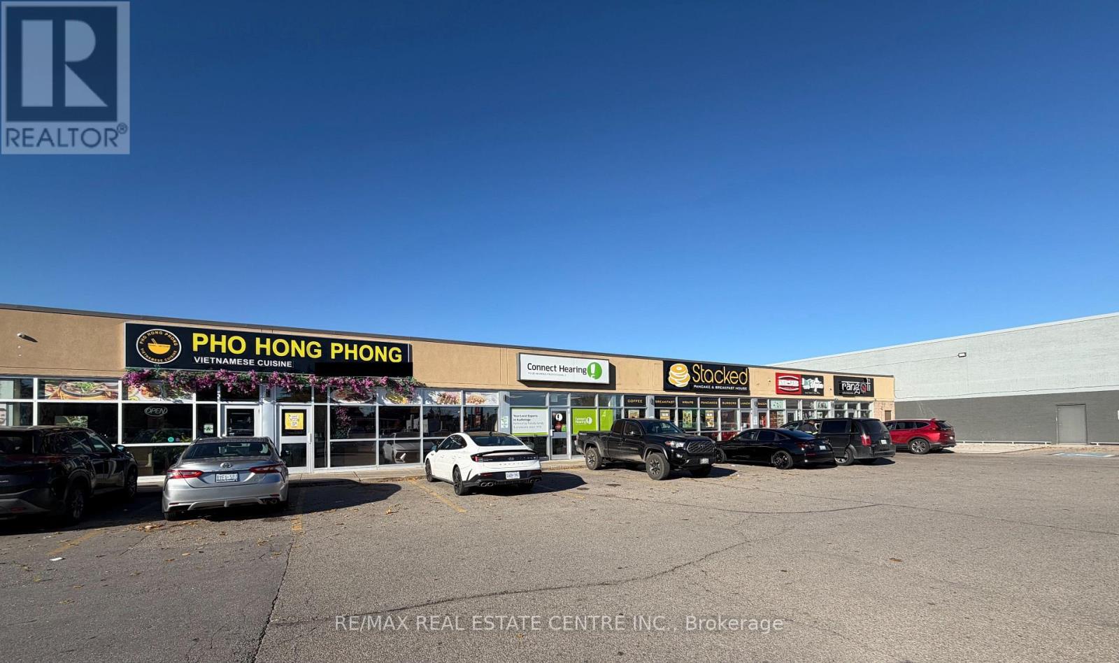 103a - 265 King George Road, Brantford, Ontario  N3R 6Y1 - Photo 3 - X12485866