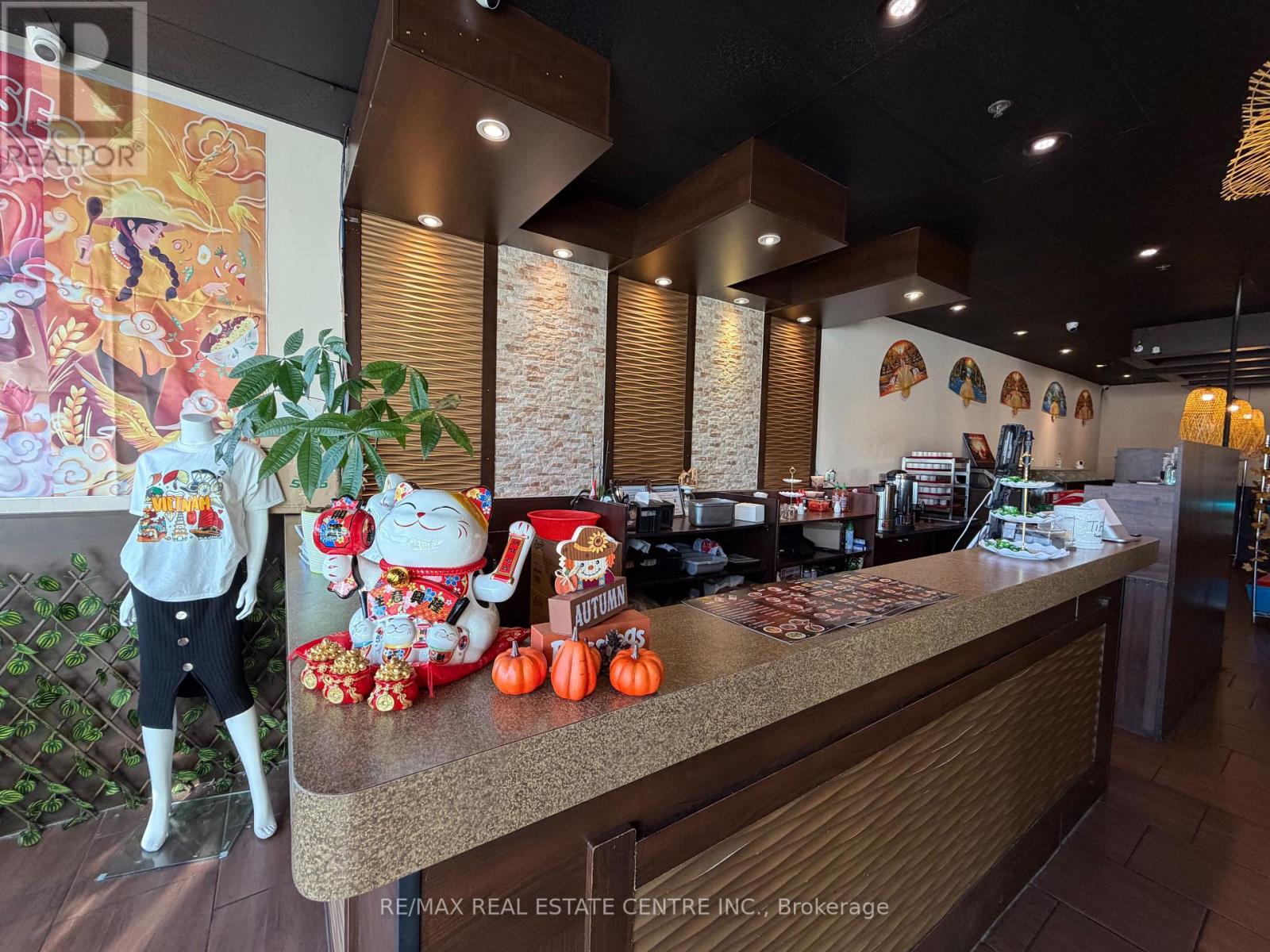 103a - 265 King George Road, Brantford, Ontario  N3R 6Y1 - Photo 6 - X12485866