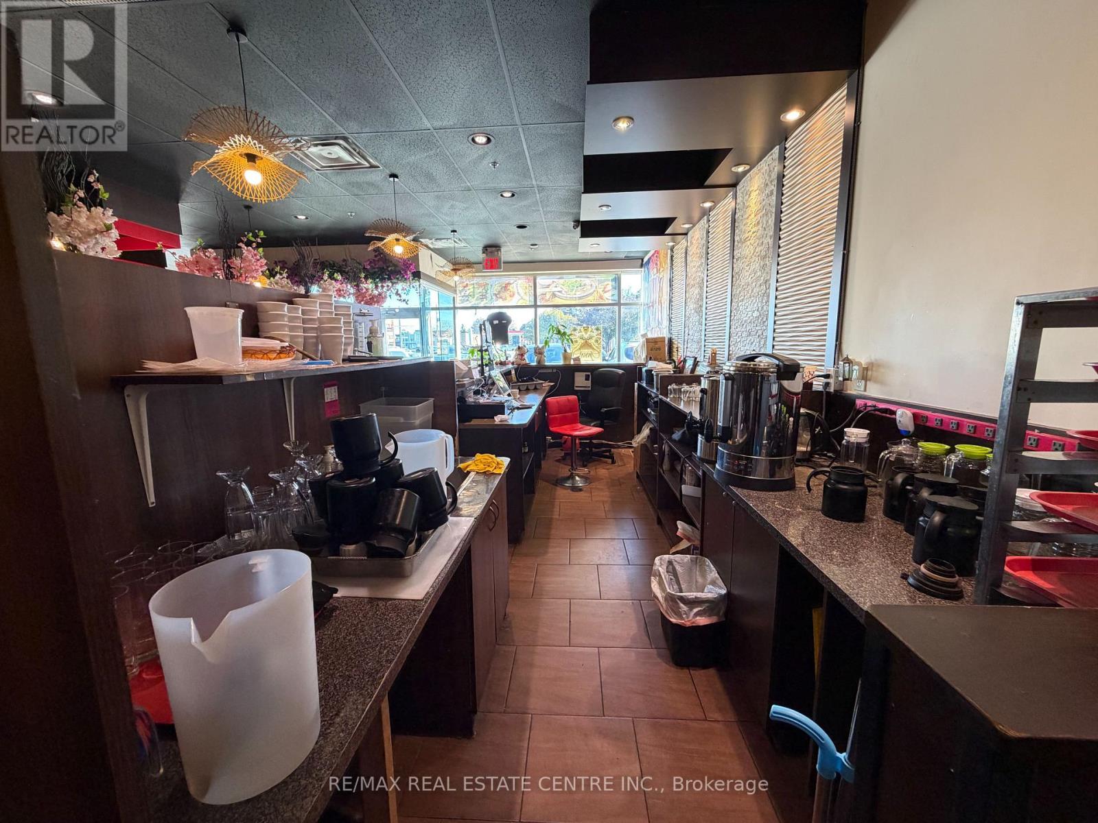 103a - 265 King George Road, Brantford, Ontario  N3R 6Y1 - Photo 7 - X12485866