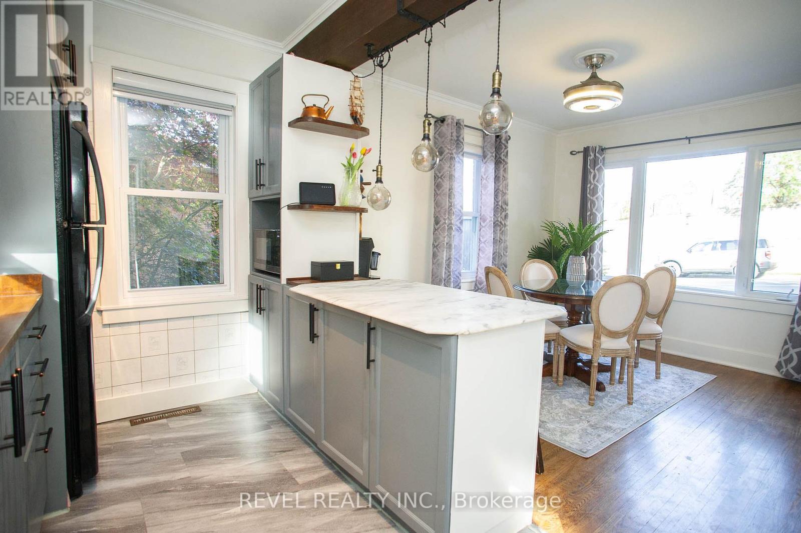 24 Avenue Road, Cambridge, Ontario  N1R 1B7 - Photo 11 - X12485886