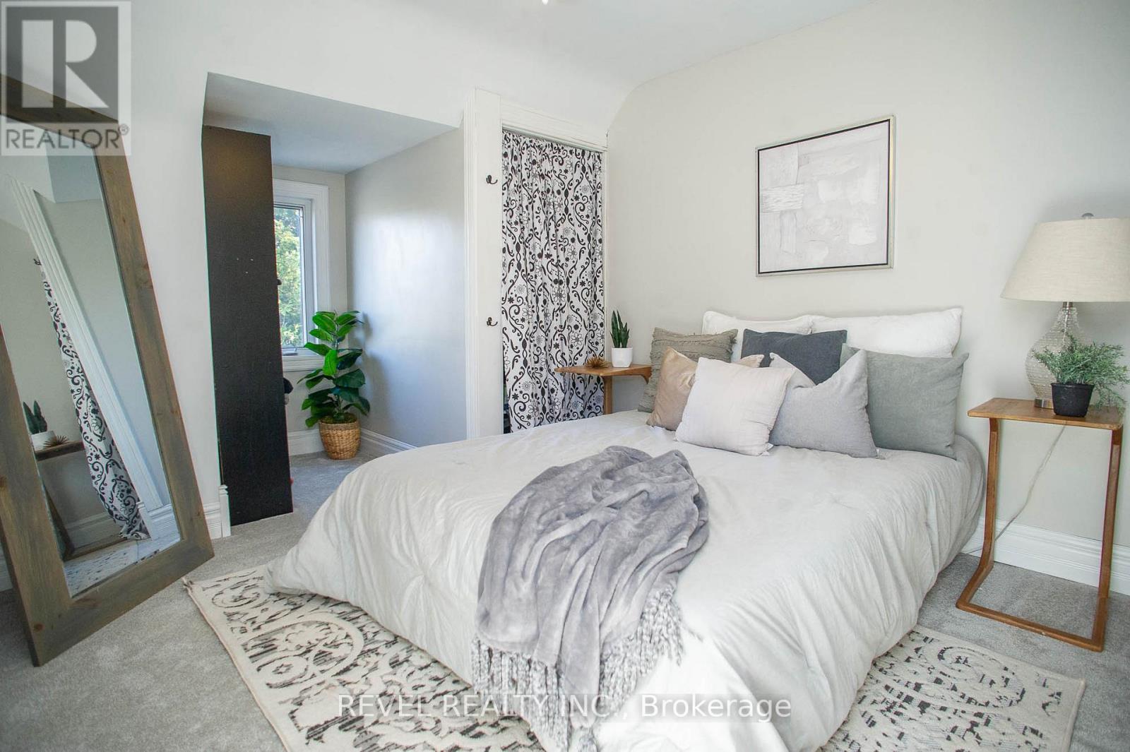 24 Avenue Road, Cambridge, Ontario  N1R 1B7 - Photo 16 - X12485886