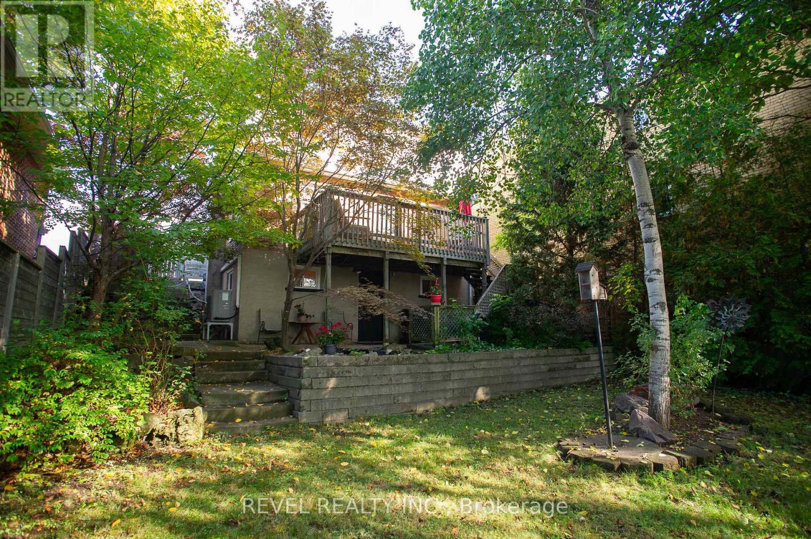 24 Avenue Road, Cambridge, Ontario  N1R 1B7 - Photo 28 - X12485886