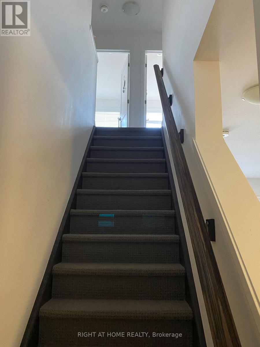 161 - 30 Times Square Boulevard, Hamilton (Stoney Creek), Ontario  L8J 0L6 - Photo 7 - X12485962