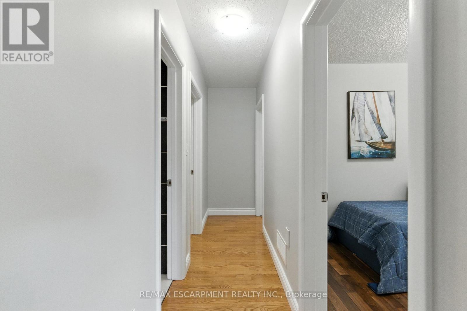 10 Sheffield Avenue, Brantford, Ontario  N3S 6V8 - Photo 15 - X12485966