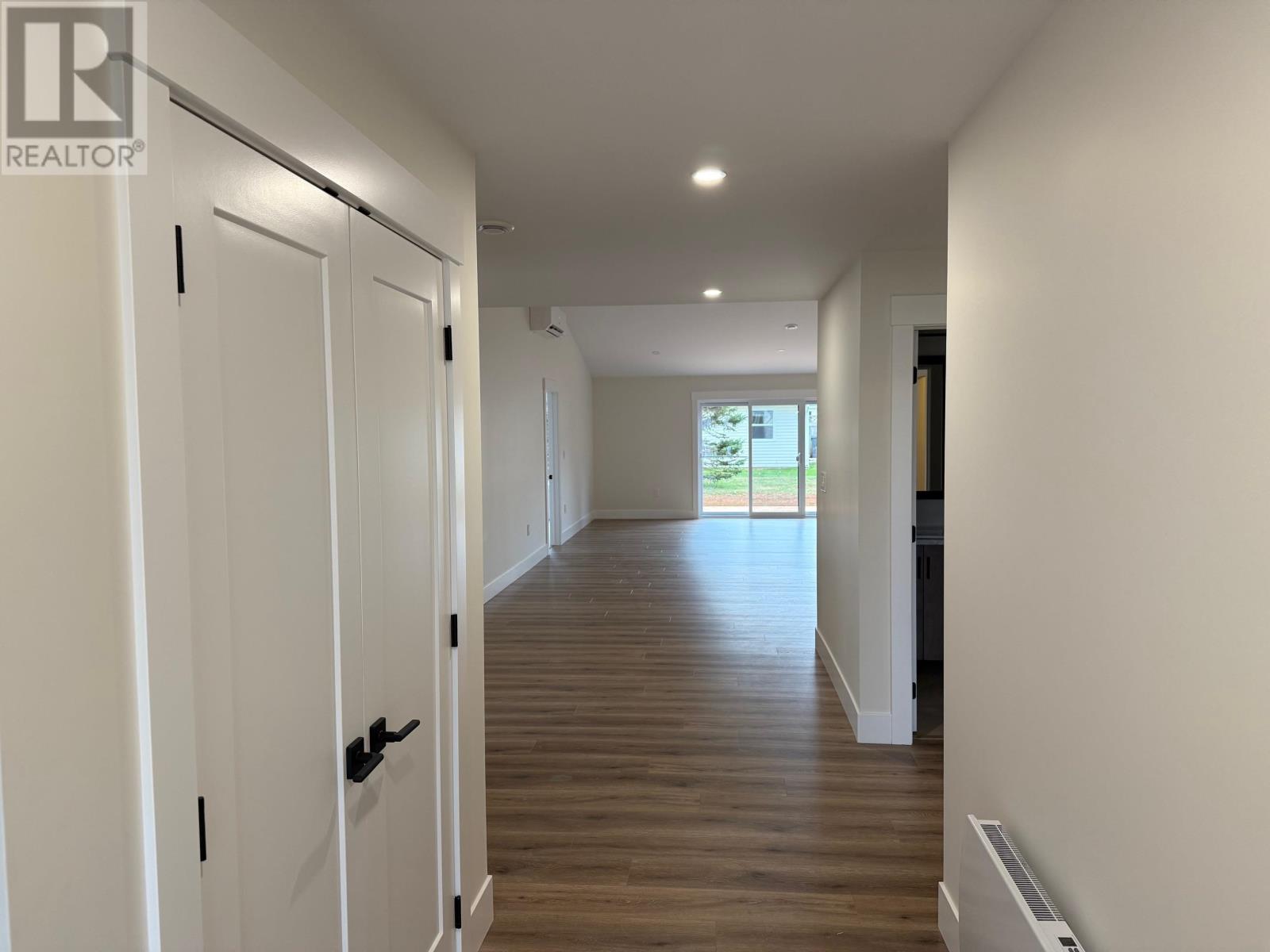 150 Key Avenue, Summerside, Prince Edward Island  C1N 6G3 - Photo 4 - 202518571