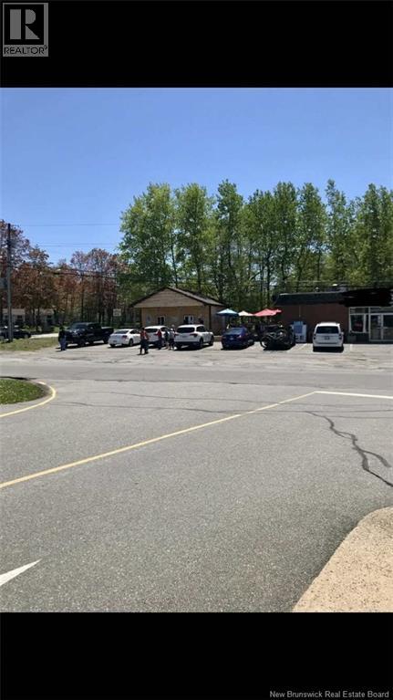 16 Scott Avenue, Rothesay, New Brunswick  E2E 2K3 - Photo 2 - NB129148