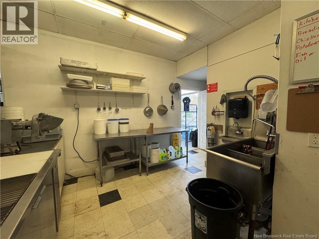 16 Scott Avenue, Rothesay, New Brunswick  E2E 2K3 - Photo 19 - NB129148