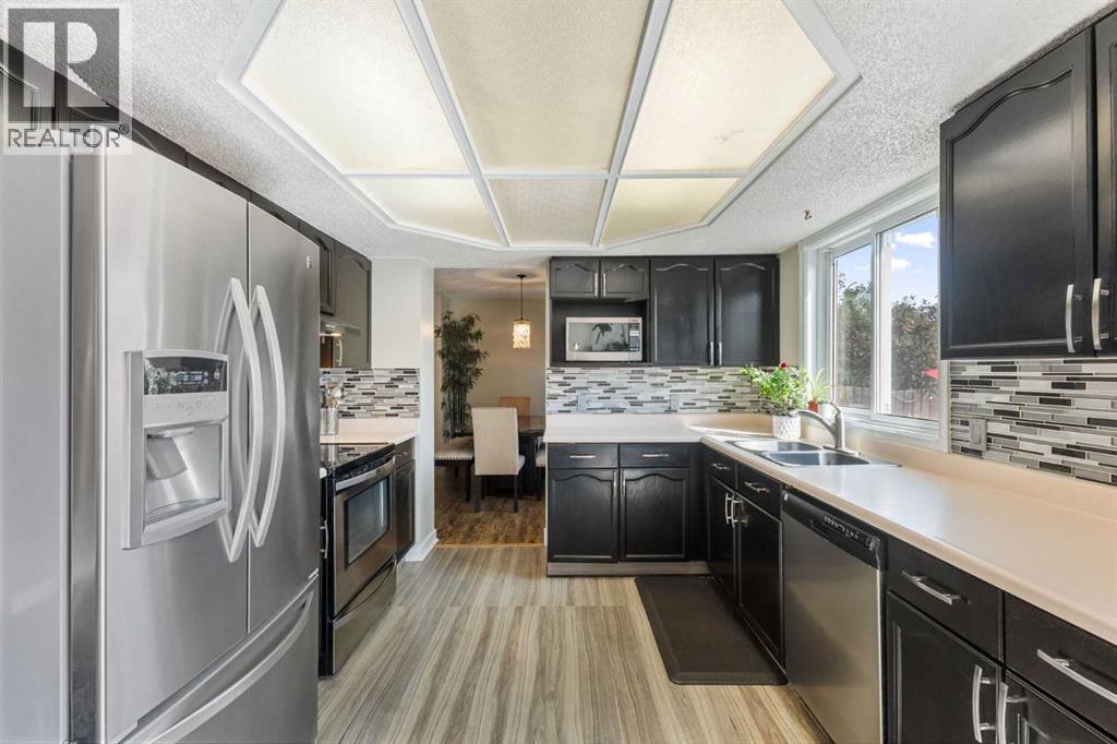 933 Applewood Drive Se, Calgary, Alberta  T2A 7N3 - Photo 8 - A2255646