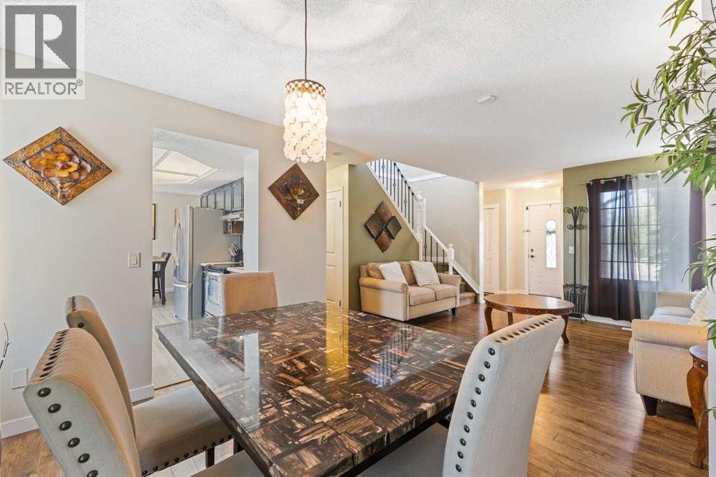 933 Applewood Drive Se, Calgary, Alberta  T2A 7N3 - Photo 15 - A2255646