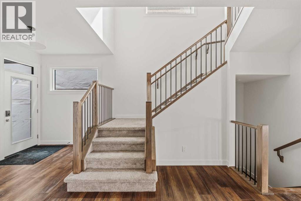 275 Silver Spruce Grove Sw, Calgary, Alberta  T2X 5M3 - Photo 17 - A2267309