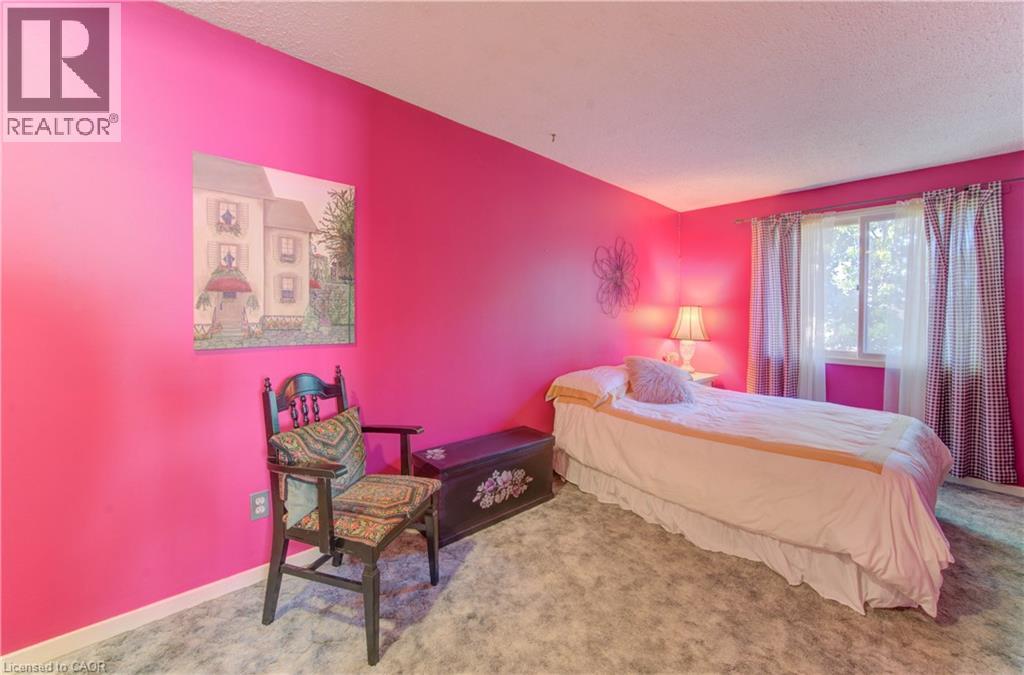 92 Halifax Drive, Kitchener, Ontario  N2B 3K7 - Photo 32 - 40773220