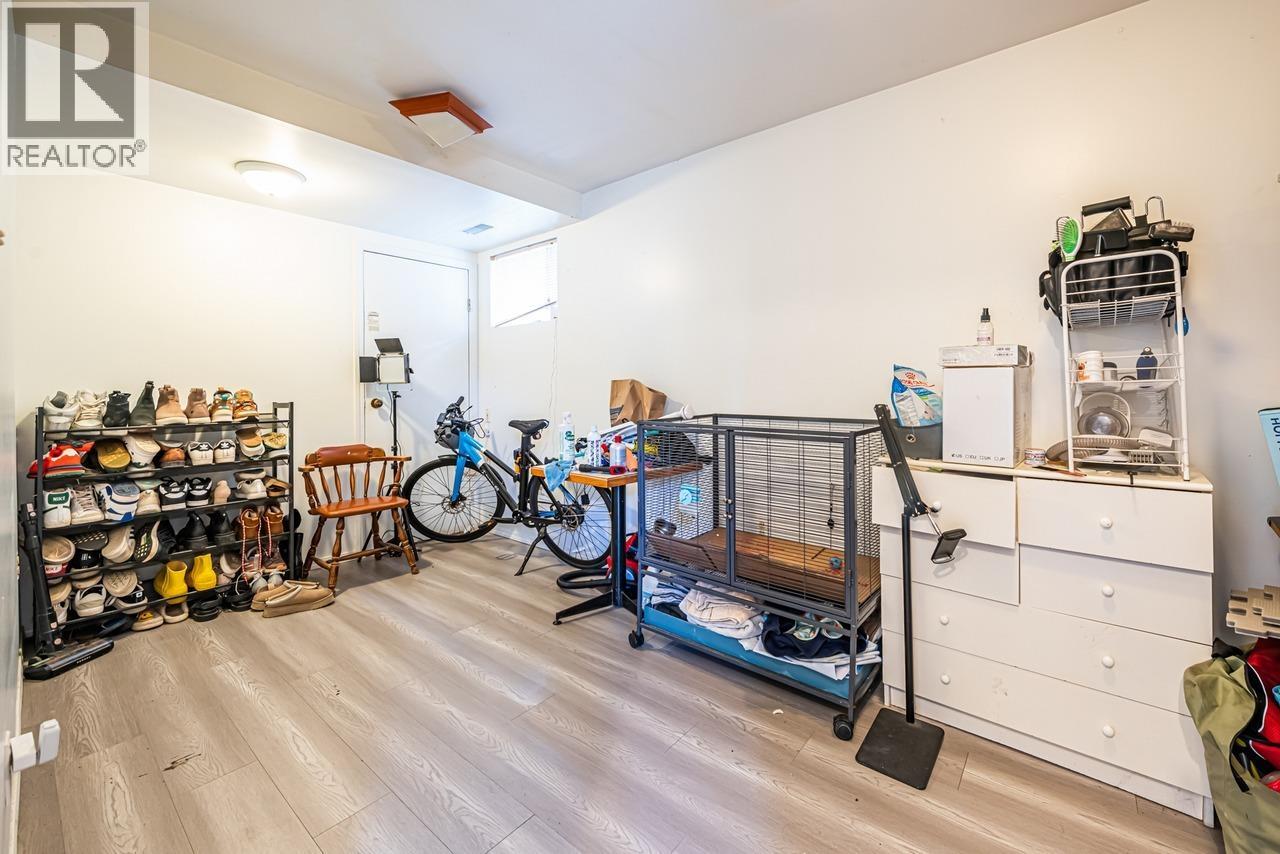 4777 Pender Street, Burnaby, British Columbia  V5C 2N4 - Photo 16 - R3061972