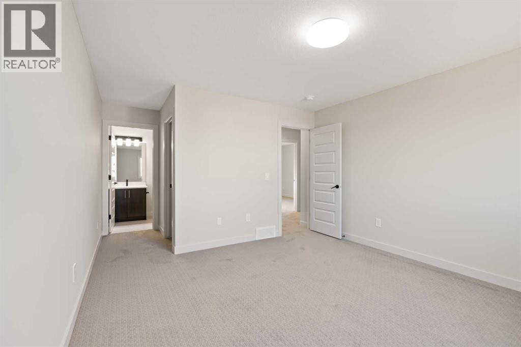 736 Savanna Crescent Ne, Calgary, Alberta  T3J 5T5 - Photo 34 - A2263950