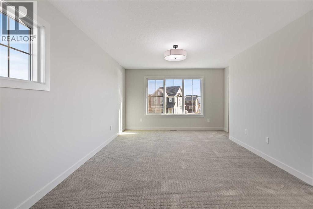 736 Savanna Crescent Ne, Calgary, Alberta  T3J 5T5 - Photo 26 - A2263950