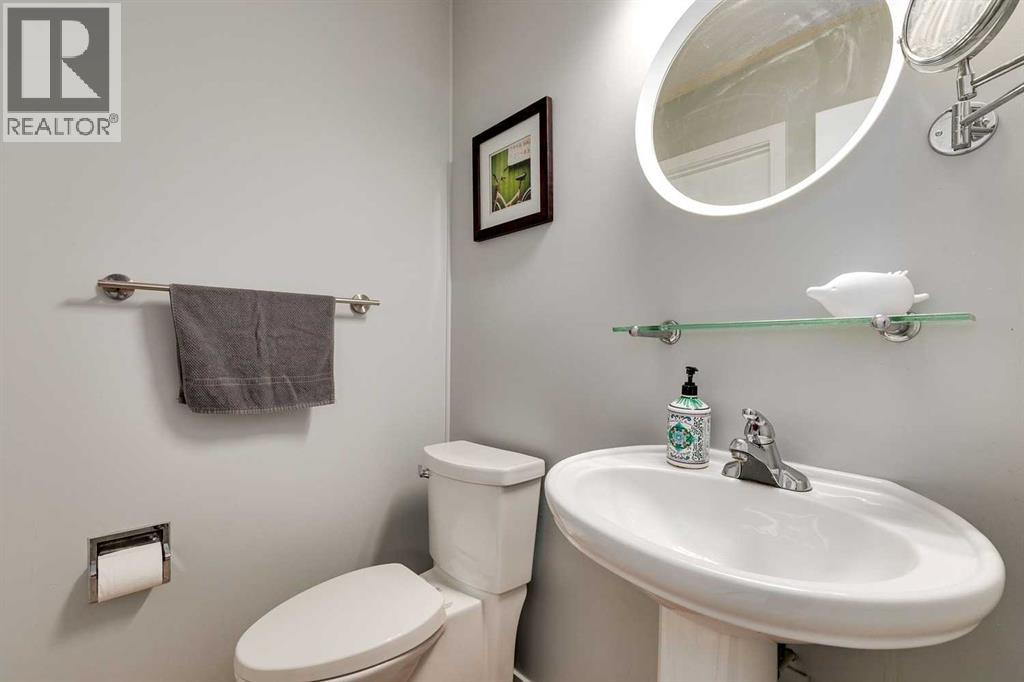 732 Sacramento Place Sw, Calgary, Alberta  T2W 0R5 - Photo 14 - A2267262