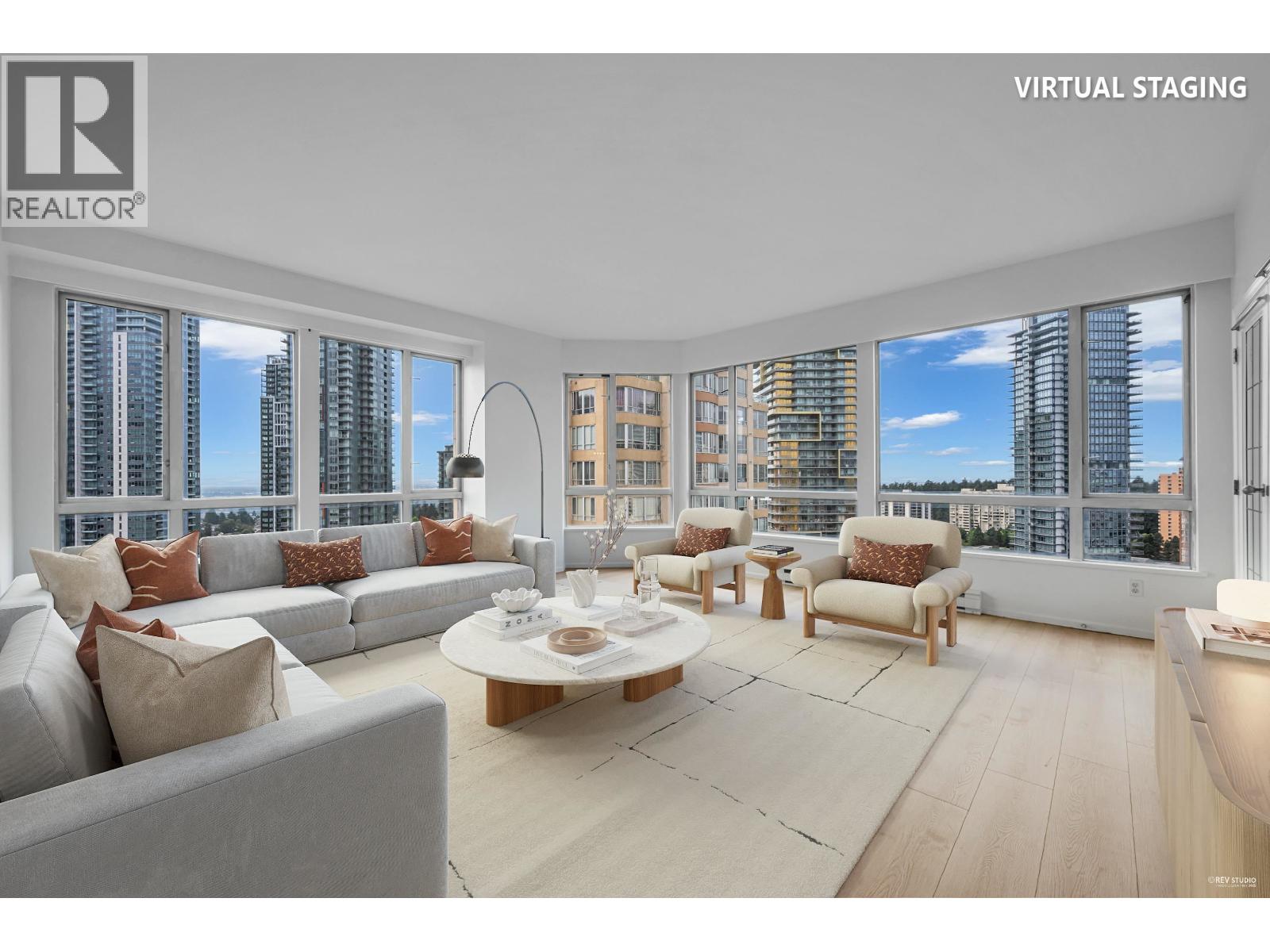 2104 6220 MCKAY AVENUE, Burnaby, British Columbia