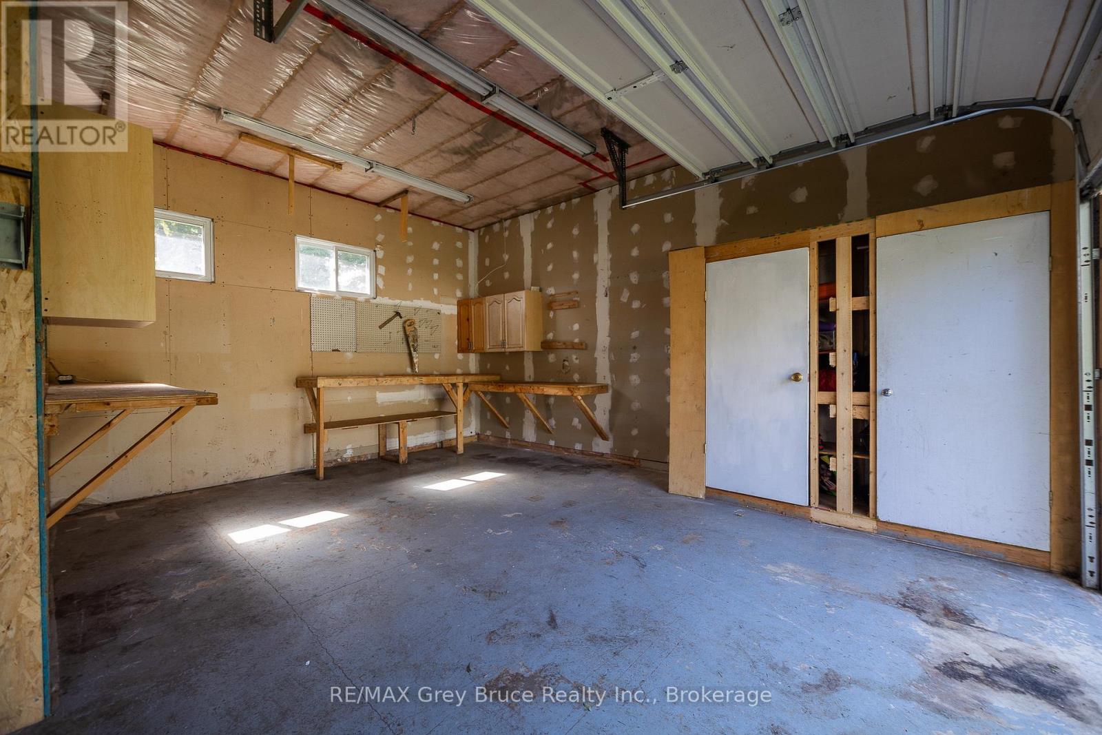 1582 9th Avenue E, Owen Sound, Ontario  N4K 3G3 - Photo 25 - X12478815